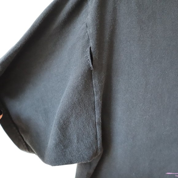 Vintage 2000 Dark Victory Love Catwoman Graphitti Graphic Black T Shirt,… - Picture 5 of 13